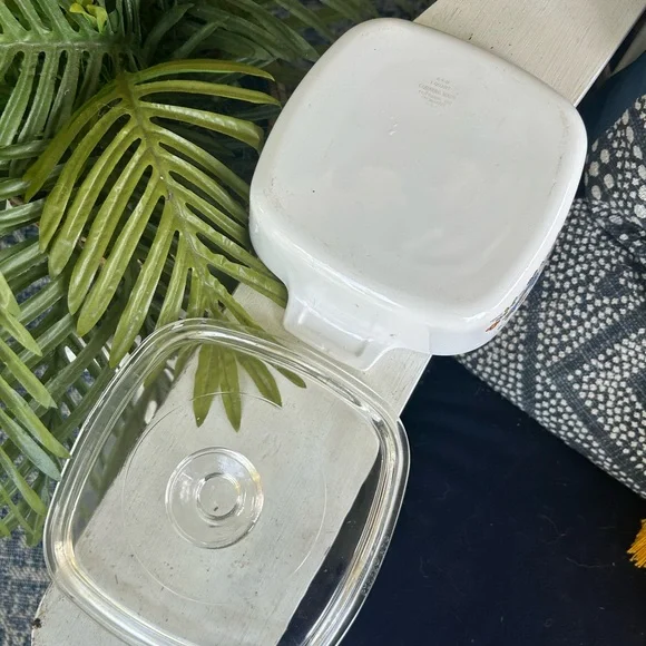 Vintage Corningware Glass Lid 1 Qt. Casserole Dish Friendship Country Festival - Picture 7 of 10